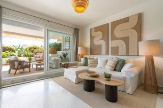 Piso en venta en Los Naranjos - Las Brisas en Marbella
