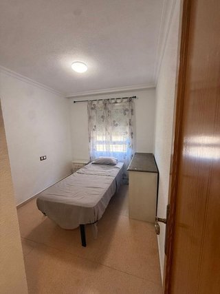 Piso en venta en Albufereta en Alicante