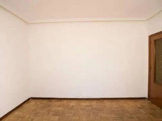 Piso en venta en Buenavista en Madrid