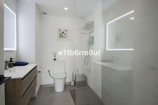 Piso en venta en Puerto Banús en Marbella