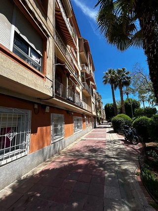 Piso en venta en Vistabella en Murcia