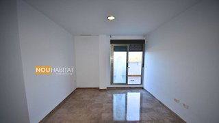 Ático en venta en Monserrat