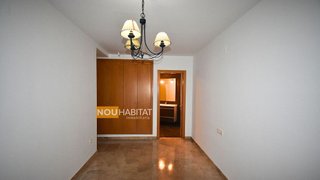 Ático en venta en Monserrat