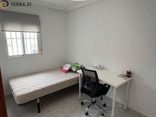 Piso en venta en Peñamefecit - Avda Barcelona en Jaén