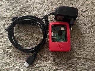 Raspberry Pi 3B+ con accesorios