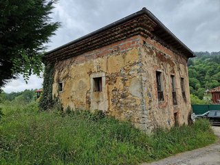 Chalet en venta en Salas