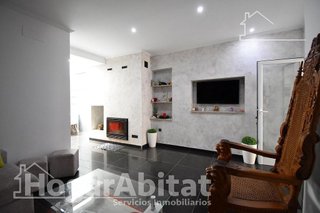 Chalet en venta en Villanueva de Castellón