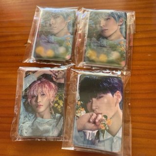 Set 4 Photocards ATEEZ + 2 Pines