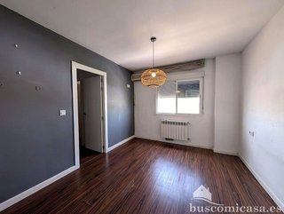 Chalet en venta en Linares