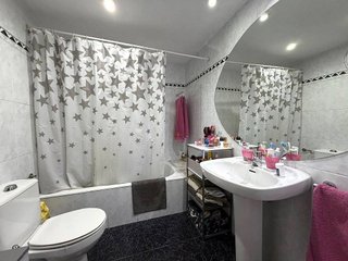 Piso en venta en Remei-Montseny-La Guixa en Vic