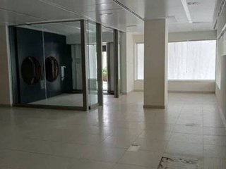 Local comercial en venta en Ensanche en Alcobendas