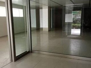 Local comercial en venta en Ensanche en Alcobendas