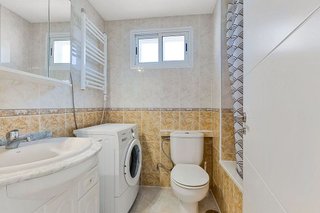 Piso en venta en Parque de la Paloma en Benalmádena