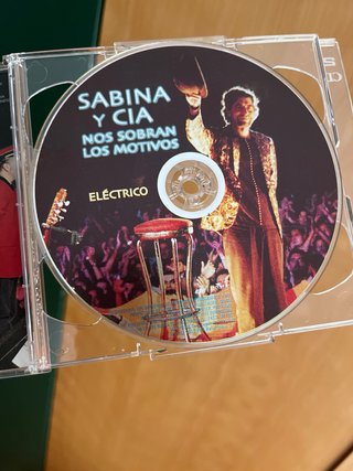 CD Sabina y Cia - Nos Sobran Los Motivos
