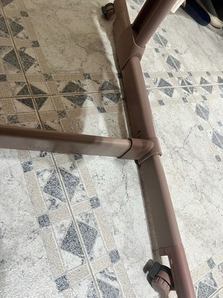 Minicuna Chicco rosa + colchón y sábanas