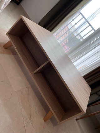 Mesa de centro elevable de madera con almacenaje