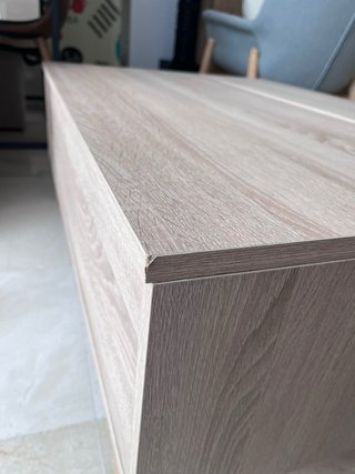 Mesa de centro elevable de madera con almacenaje