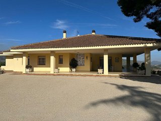Chalet en venta en Ontinyent