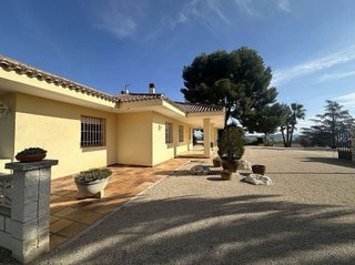 Chalet en venta en Ontinyent