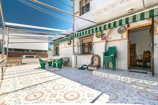 Casa adosada en venta en Centro en Santa Pola