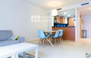 Piso en venta en Port Esportiu - Puig Rom - Canyelles en Roses