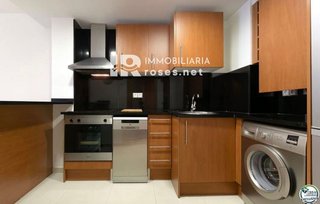 Piso en venta en Port Esportiu - Puig Rom - Canyelles en Roses