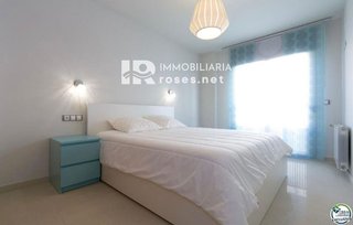 Piso en venta en Port Esportiu - Puig Rom - Canyelles en Roses
