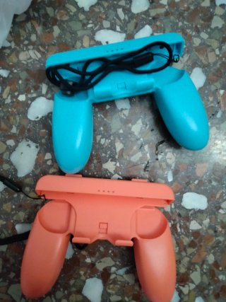 Agarre Joy-Con 2 en 1 con Correa