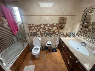 Chalet en venta en Lucena