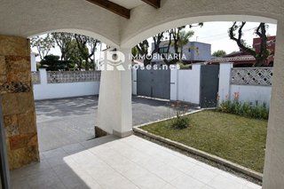 Chalet en venta en Empuriabrava en Castelló d´Empúries