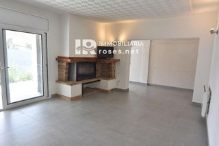 Chalet en venta en Empuriabrava en Castelló d´Empúries