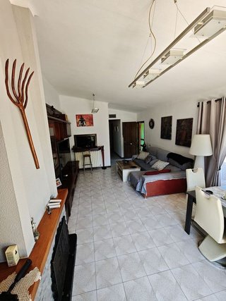 Chalet en venta en Torrelles de Llobregat