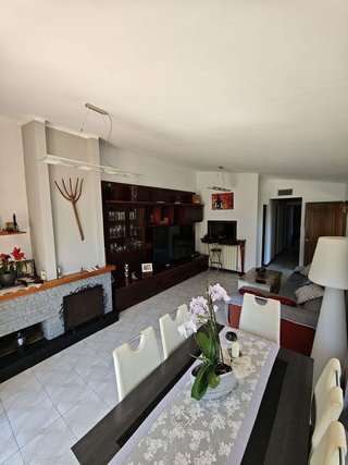 Chalet en venta en Torrelles de Llobregat