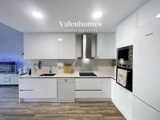 Casa en venta en Palau-solità i Plegamans