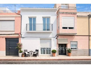 Casa adosada en venta en Ayuntamiento - Centro en Alzira