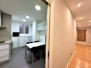 Piso en venta en Sant Antoni en Barcelona