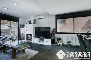 Casa pareada en venta en Terra Nostra en Montcada i Reixac