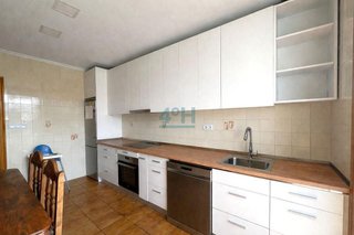 Piso en venta en Posío en Ourense