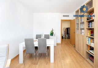 Piso en venta en Campus de la Salud en Granada