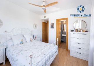 Piso en venta en Campus de la Salud en Granada