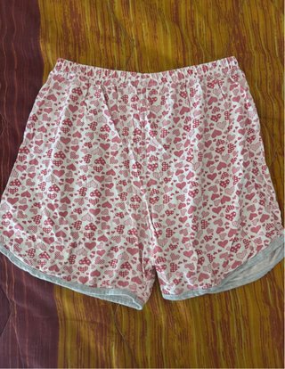 Pantaloncino pigiama a cuoricini
