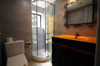 Piso en venta en Playamar en Torremolinos