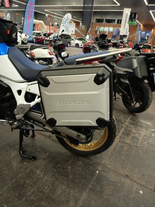 Honda Africa Twin Adventure DCT Automática