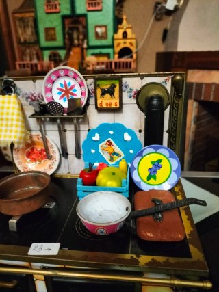 Cocina de juguete antigua