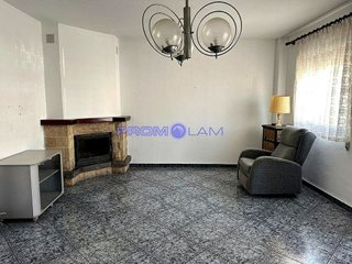Piso en venta en Coria del Río