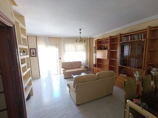 Piso en venta en Linares