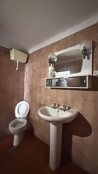 Casa adosada en venta en Illora