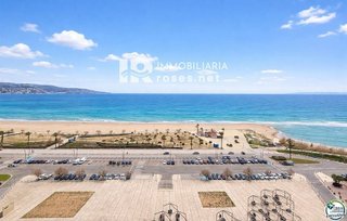 Piso en venta en Empuriabrava en Castelló d´Empúries
