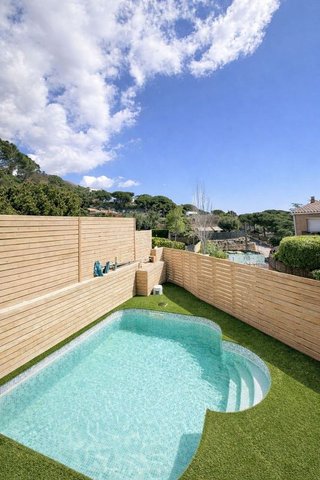 Casa pareada en venta en Sant Vicenç de Montalt