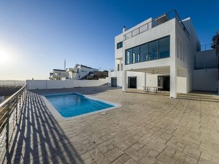 Chalet en venta en Zubia (La)